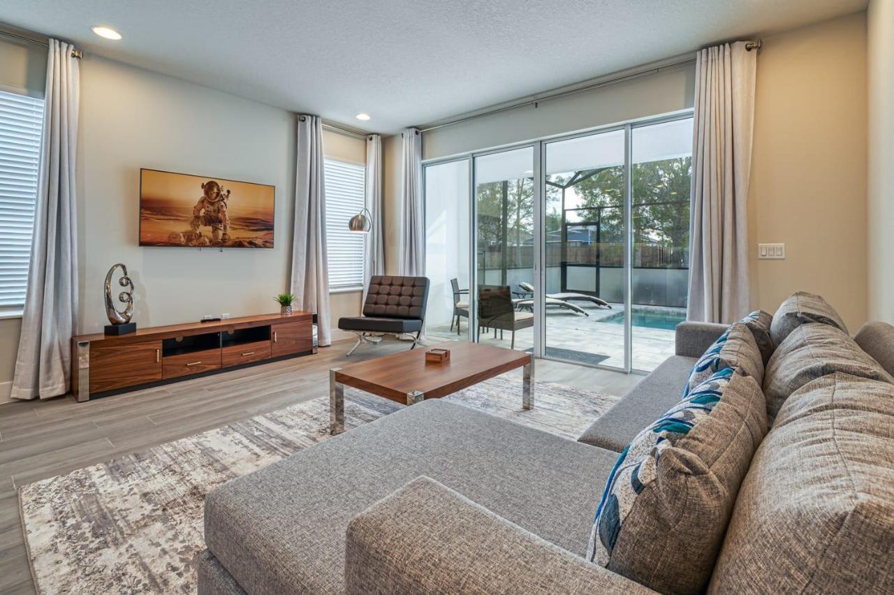 Pleasant Townhome With Private Pool Near Disney Four Corners Eksteriør bilde
